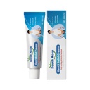 Kem Chăm Sóc Nam South Moon Làm Sạch Nhẹ Nhàng Các Khuyết Điểm Trên Da, Cung Cấp Sự Thoải Mái Và Chăm Sóc Ẩm Hơn.