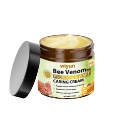 Kem dưỡng da Wiyun Bee Venom chăm sóc nhẹ nhàng cho da mặt và cơ thể